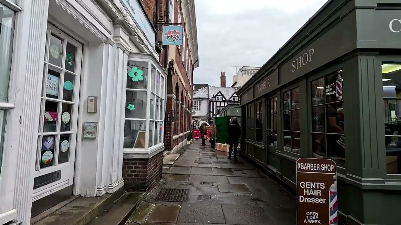Virtual Walk - Farnham Town Centre Shops - Surrey - January 2026 | kittikoko