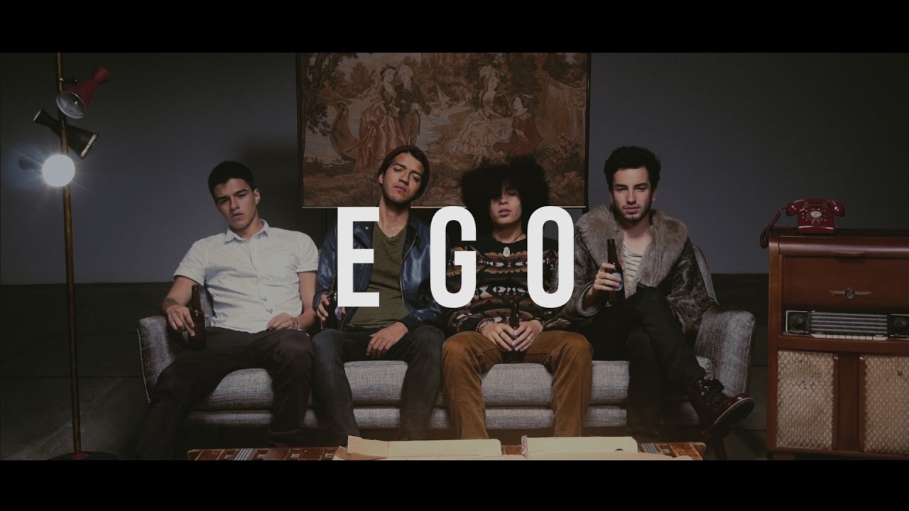 La Sociedad de La Sombrilla - Ego [Video Oficial]