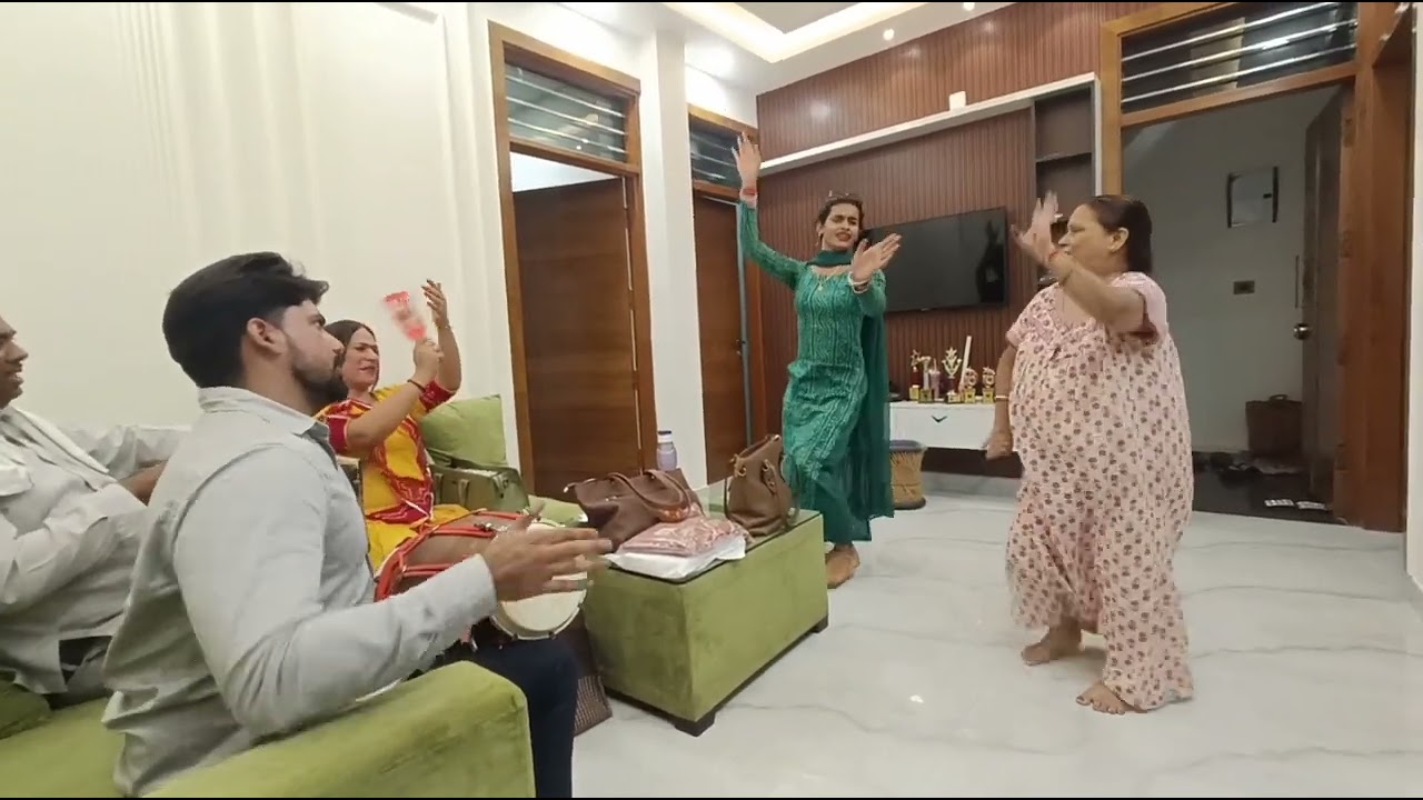 Khali Dil nhi _mood banaya _khusi ke dance ने_ sanojdholak..