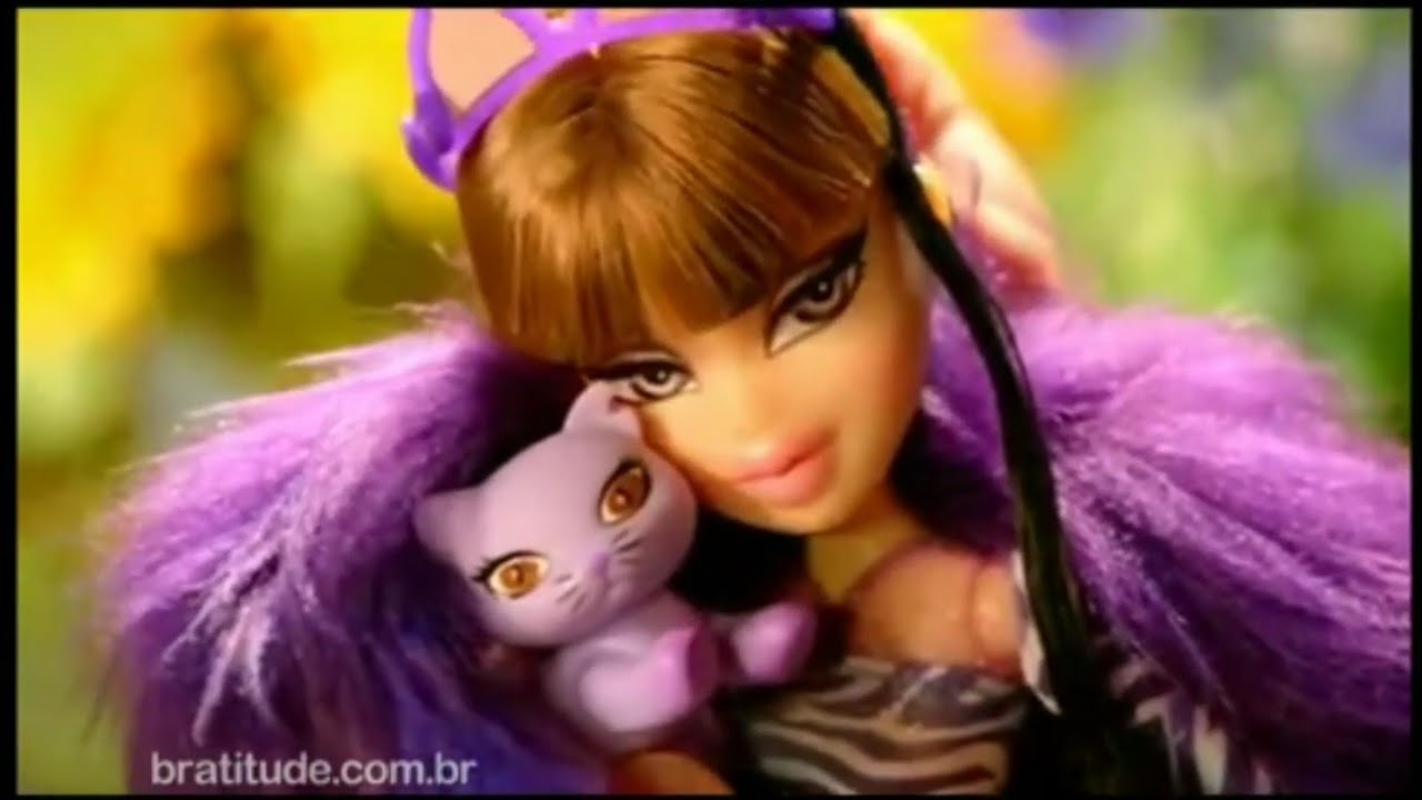 Comerciais Bratz + Bratzillaz (Dublado PT-BR) - Gynger Dolls