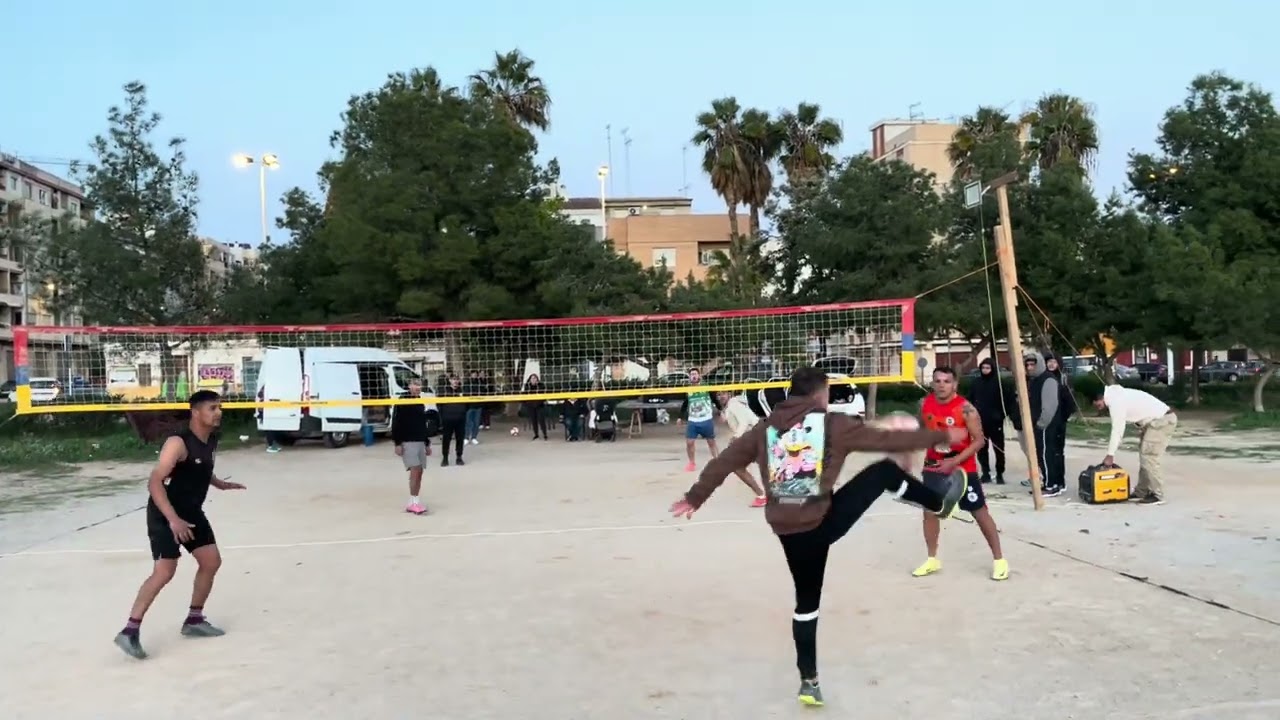 Kili Polin Ile VS Ti’i Luis Karini Levante pie 3x3