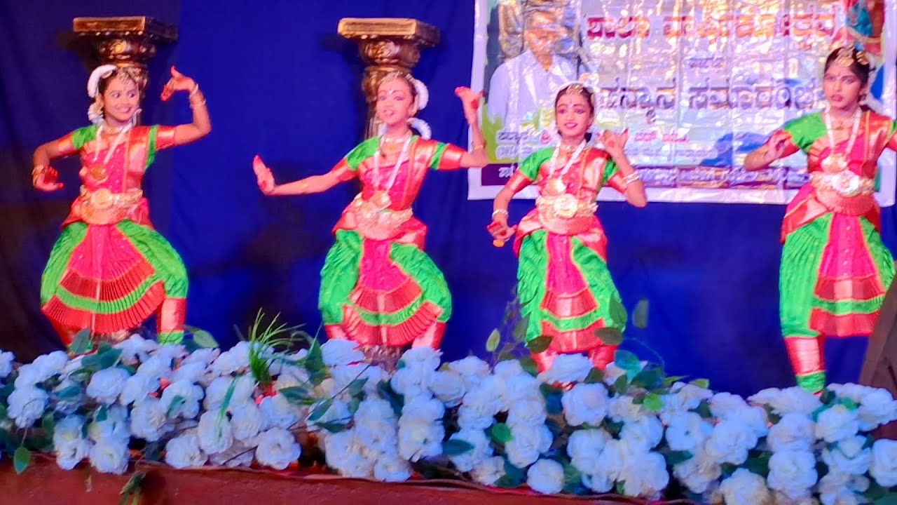  Mamavathu sri Saraswati dance performance at school annual day @Neladasiri 