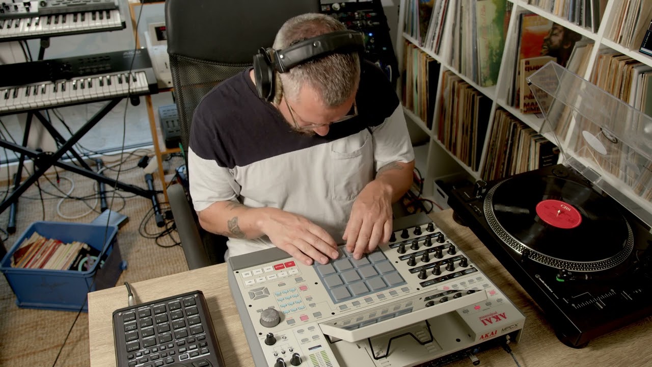 Making a Hip Hop beat on the MPC X SE