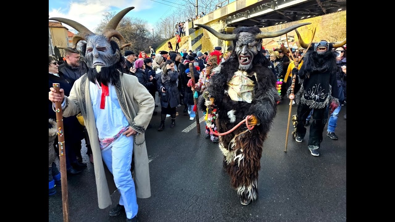 Festivalul De Datini Și Obiceiuri Strămoșești Comanesti