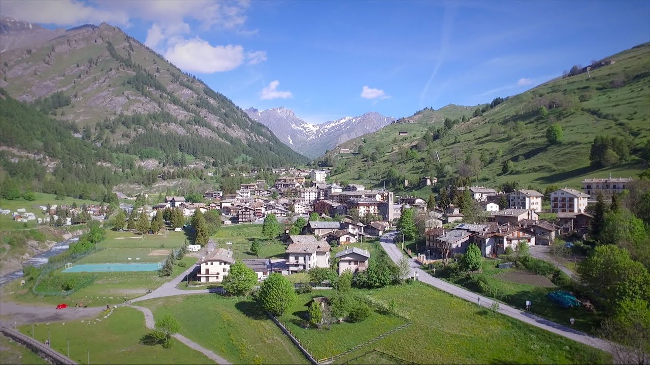 Pontechianale - tua in tutte le stagioni!