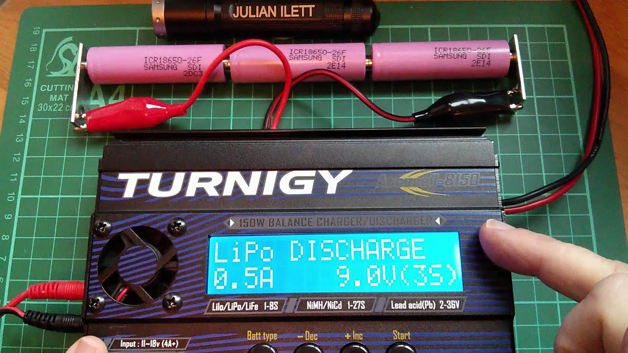 Второй взгляд: балансировочное зарядное устройство Turnigy Accucell-8150 150 Вт 7 А