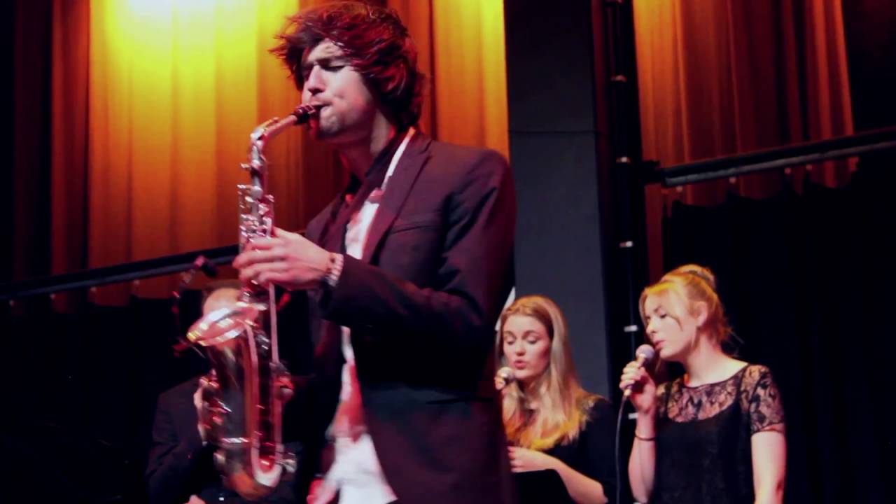 A Plastic Ocean - Arnan Natan Kaemingk