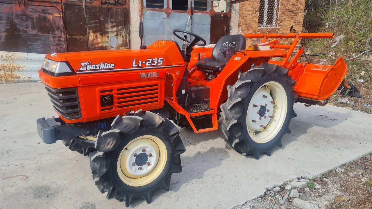 KUBOTA L1-235 - продан