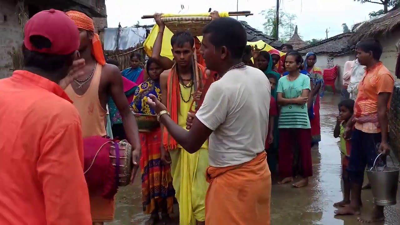 Bani goraiya baba ki pooja(1)