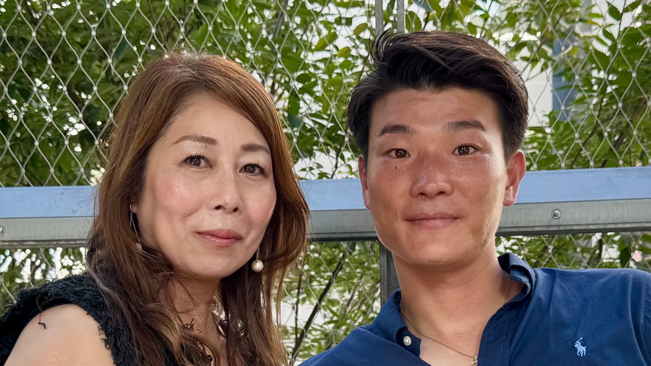 【21歳差夫婦】結婚相手は同級生の母
