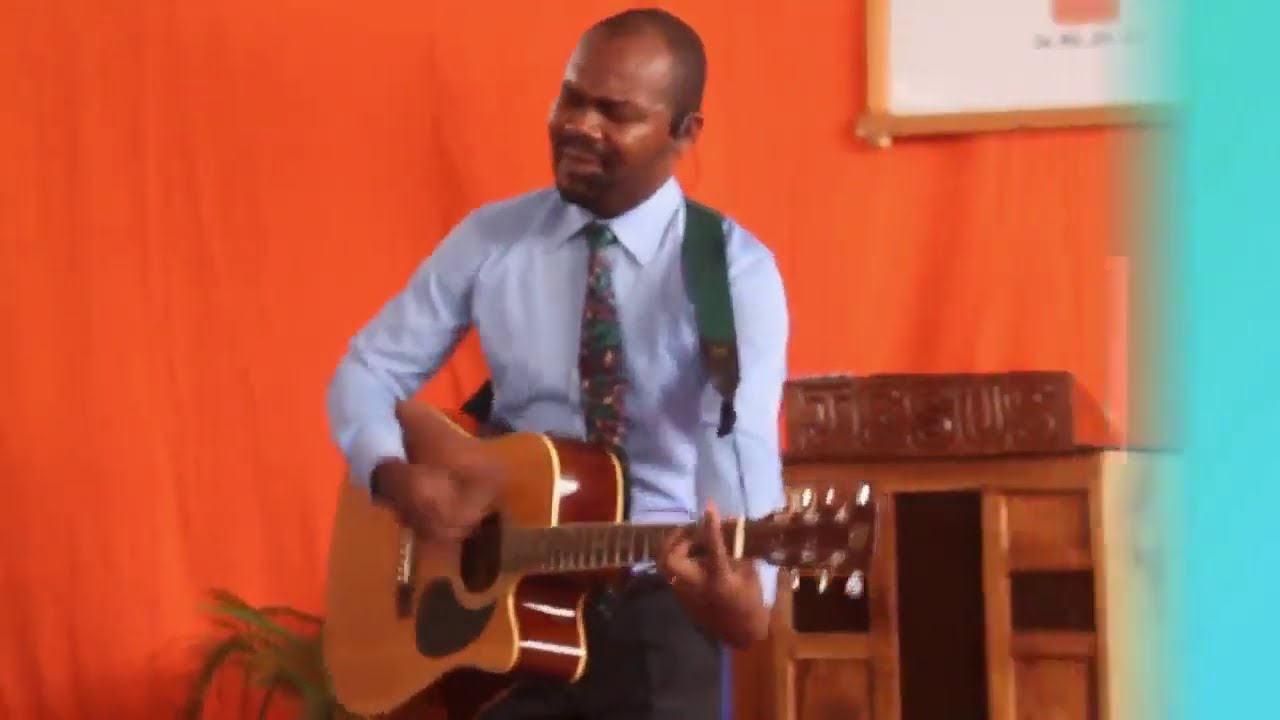 Pr.Nelson Pfumo - Sacrifício De Louvor e de Valor (Parte A)