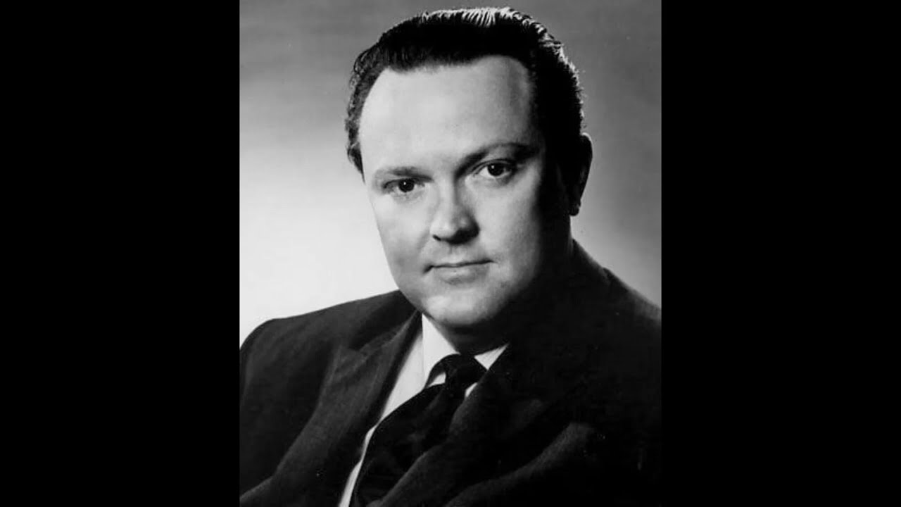Cornell Macneil Sings The Prologue [Pagliacci] (1959)
