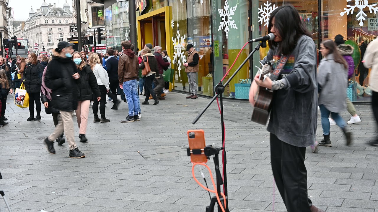 [4K] Leire  Busking, Leicester square London 20 Nov, 2021