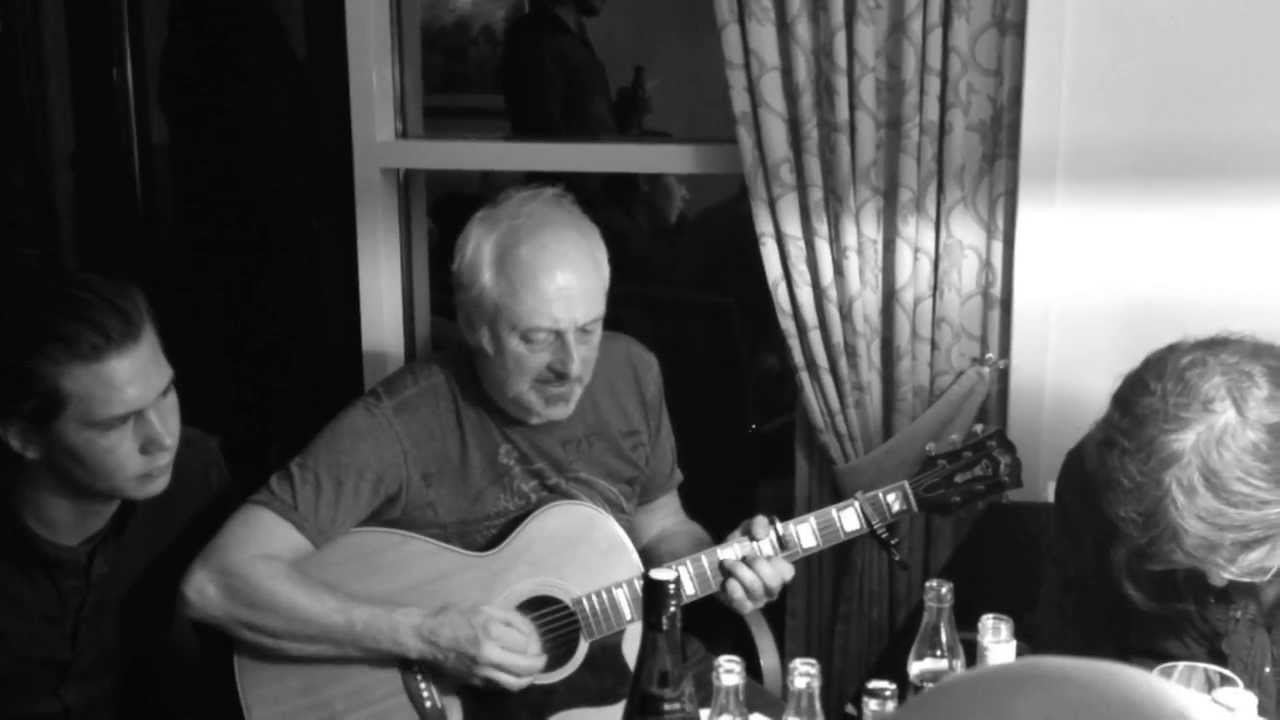 Allan Olsen - Lad Min Regning Stå (live på værelse 128)