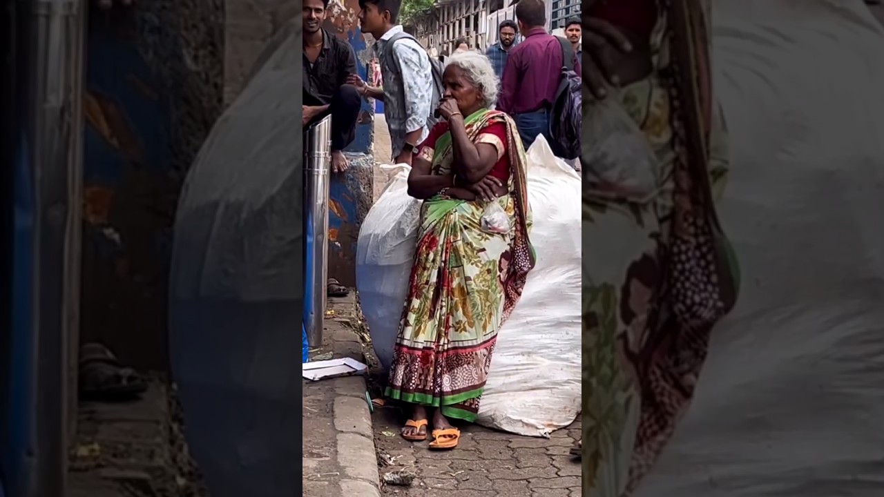 हर एक मां का संघर्ष है har ek Maa ka Sangharsh hai #shorts #maa #helpdrive #hussain #shortsfeed