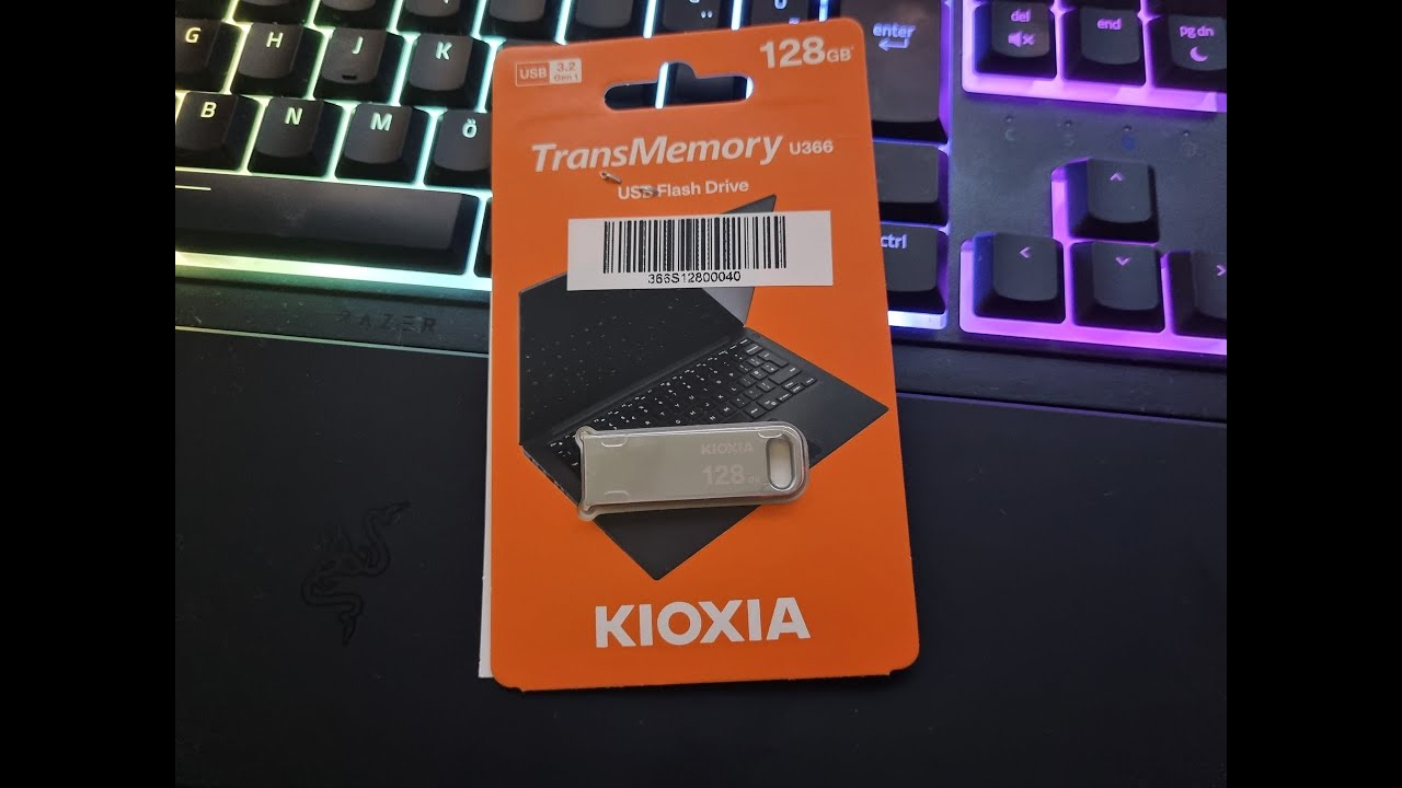 Kioxia TransMemory U366 LU366S128GG4 128 GB USB 3 2