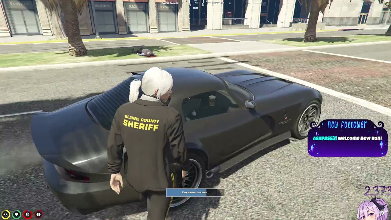 Sykkuno stealing a car in front of Officer Claire!!  GTA RP