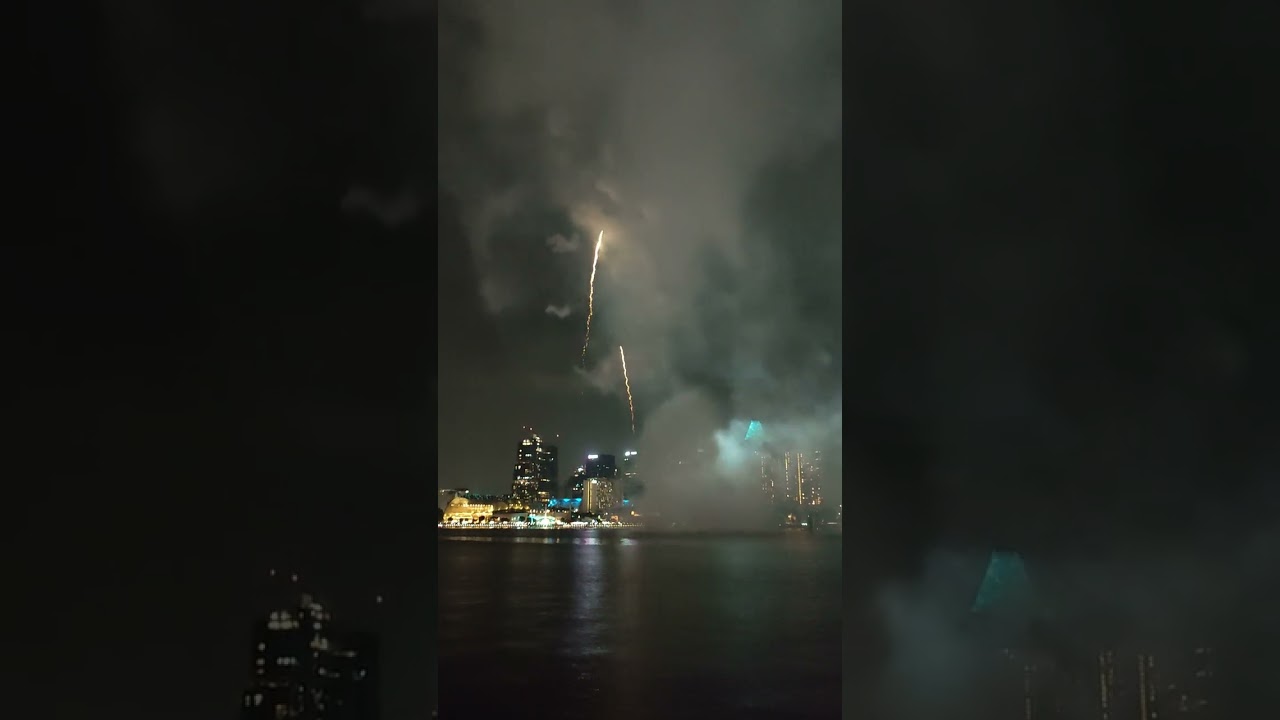 SG Midnight Fireworks 2024