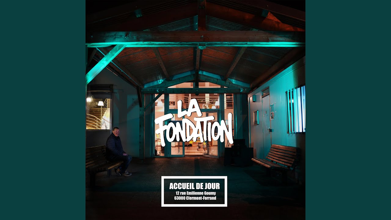 D'en bas (feat. Patchooli & Petitcopek)