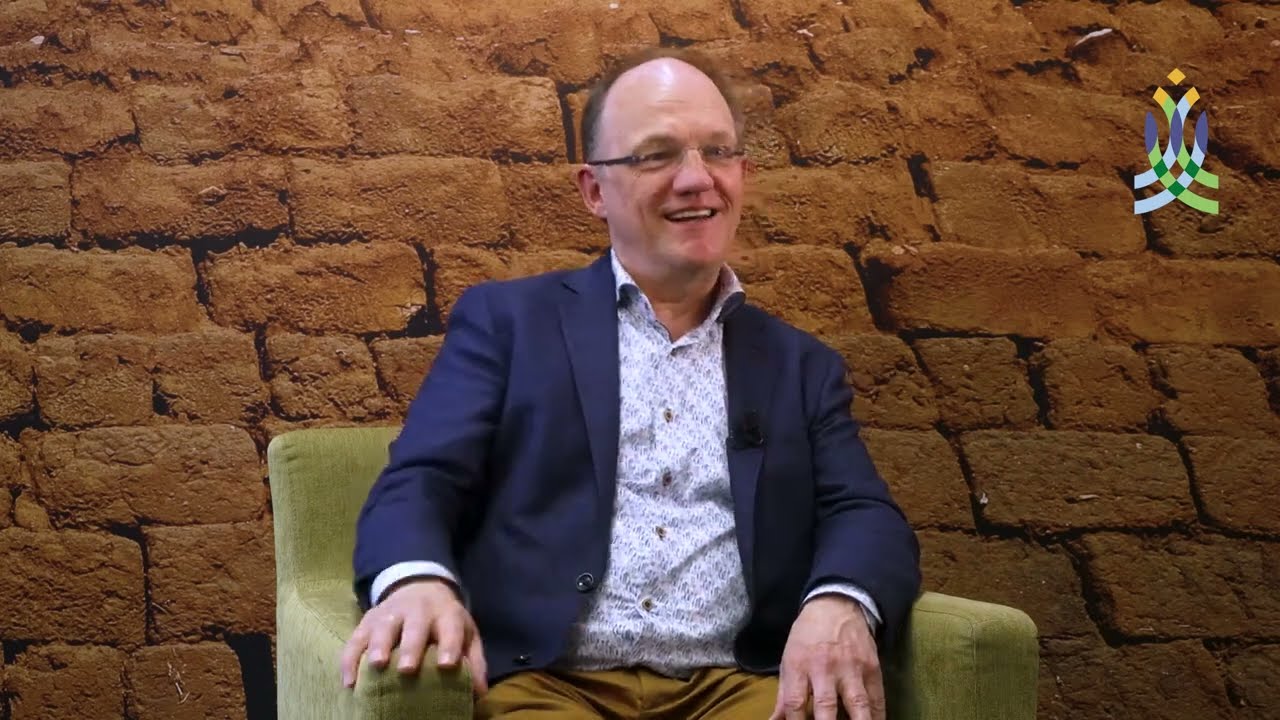Ds. Gijs Bronsveld, predikant van de Ontmoetingskerk in Hattem, over een jaar NGK.