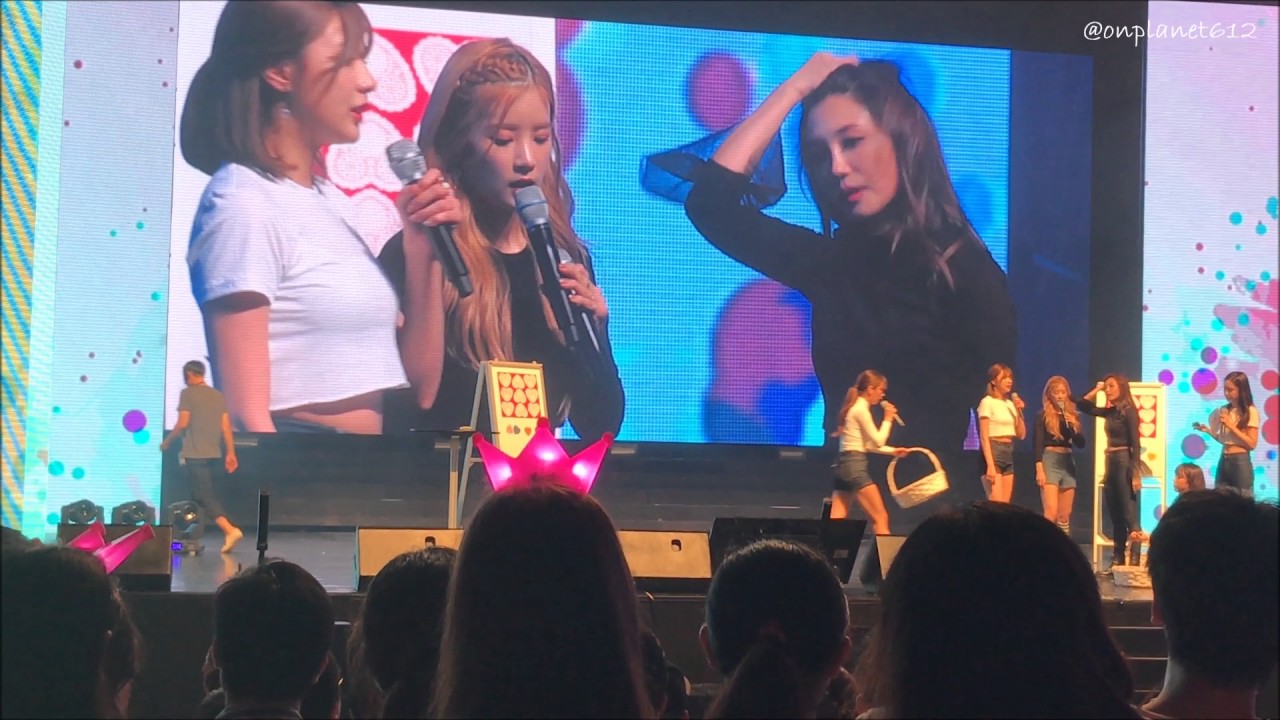 161125 APINK PINK AURORA IN SINGAPORE  - GAME SEGMENT + 3X SPEED 'MR CHU' (게임+3배속 '미스터 츄' 댄스) [Full]