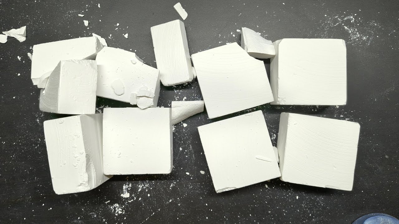 New gym chalk alert! CRISPY CHALK