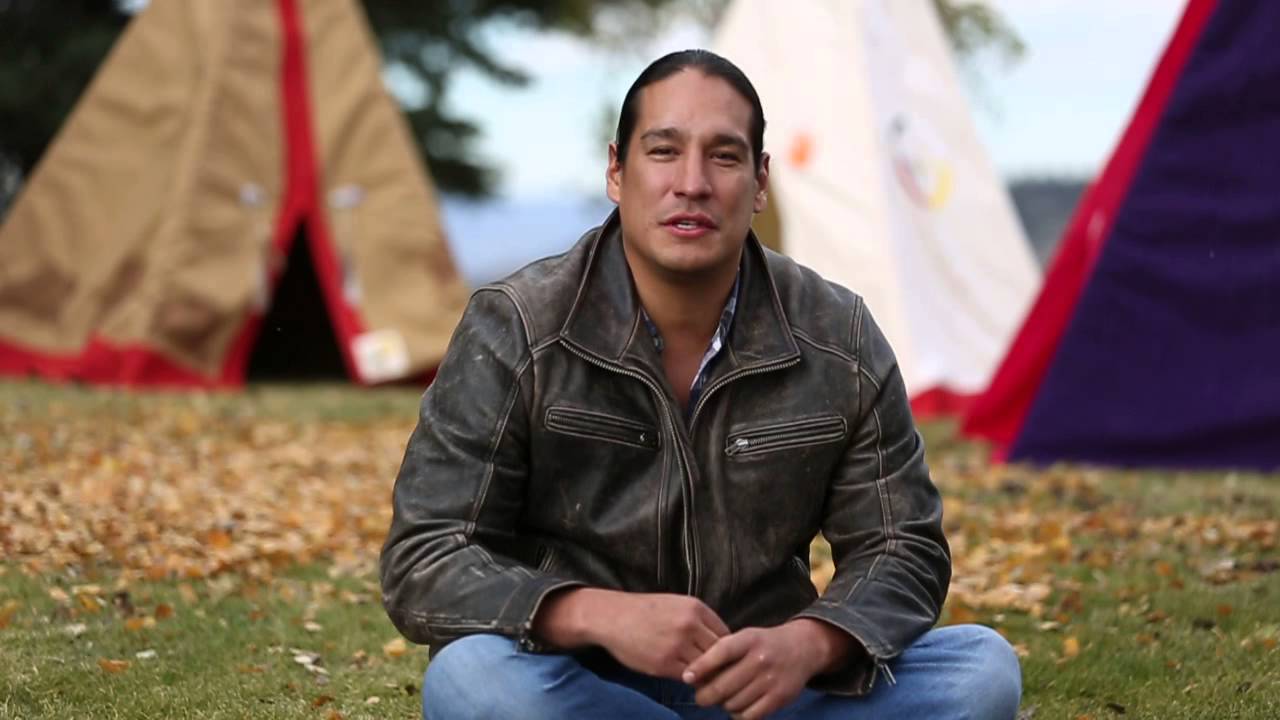 Micheal Spears telling story about the tipi.