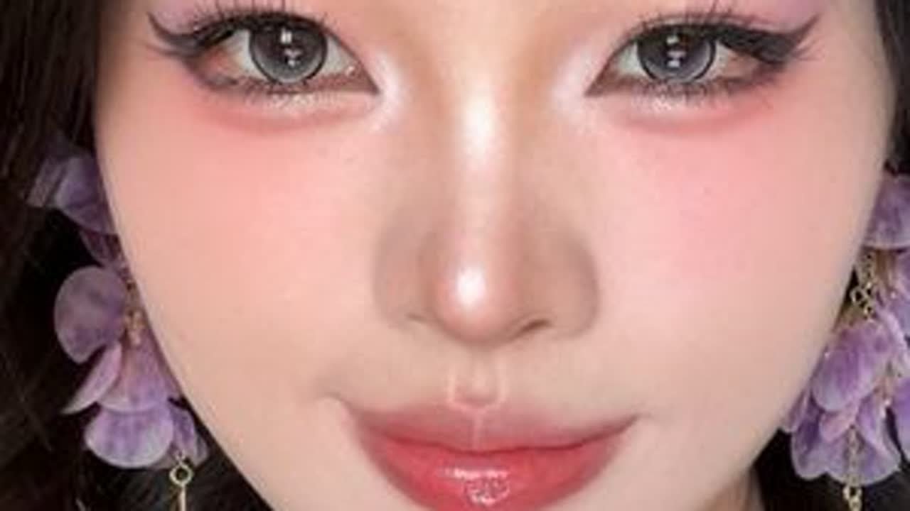 眼妆详细教程｜下垂肿眼泡别错过这个狐系妩媚的钓系御姐眼妆 #潮妆研究所 #选择你的冬日姐感妆 #晒晒我的年度宝藏妆容 #抖音美妆年度宝藏 #我的宝藏美妆被抖音pick了