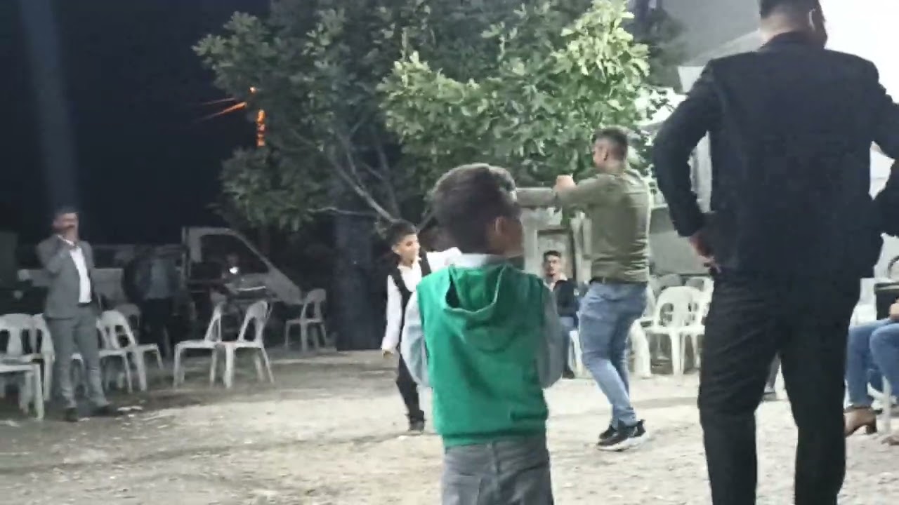 Dilek kasabası' nın gençleri.. 15/10/2023