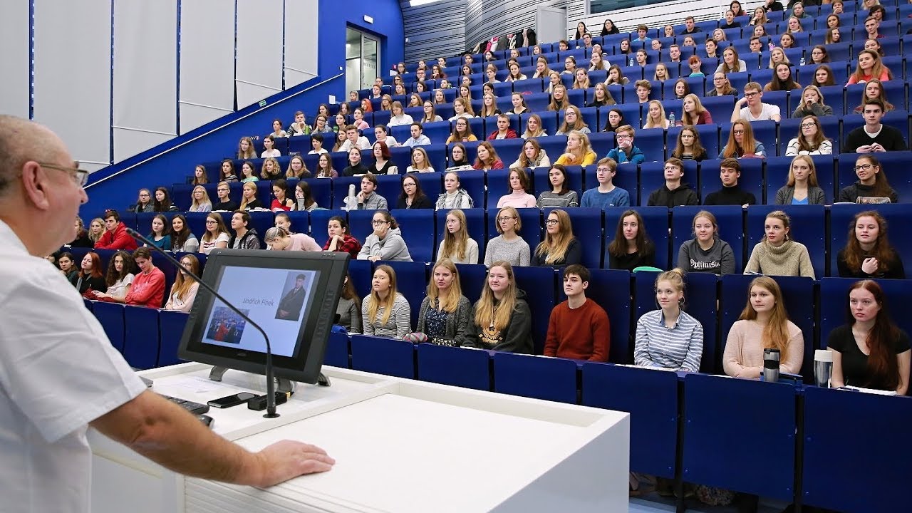 Juniorská Univerzita LF - úvodní přednáška: prof. MUDr. J. Fínek, Ph.D.