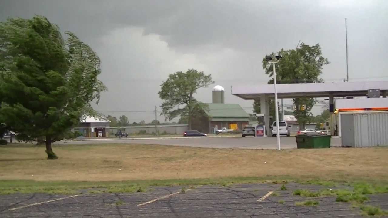 Severe Derecho Thunderstorm In Indiana June 29, 2012