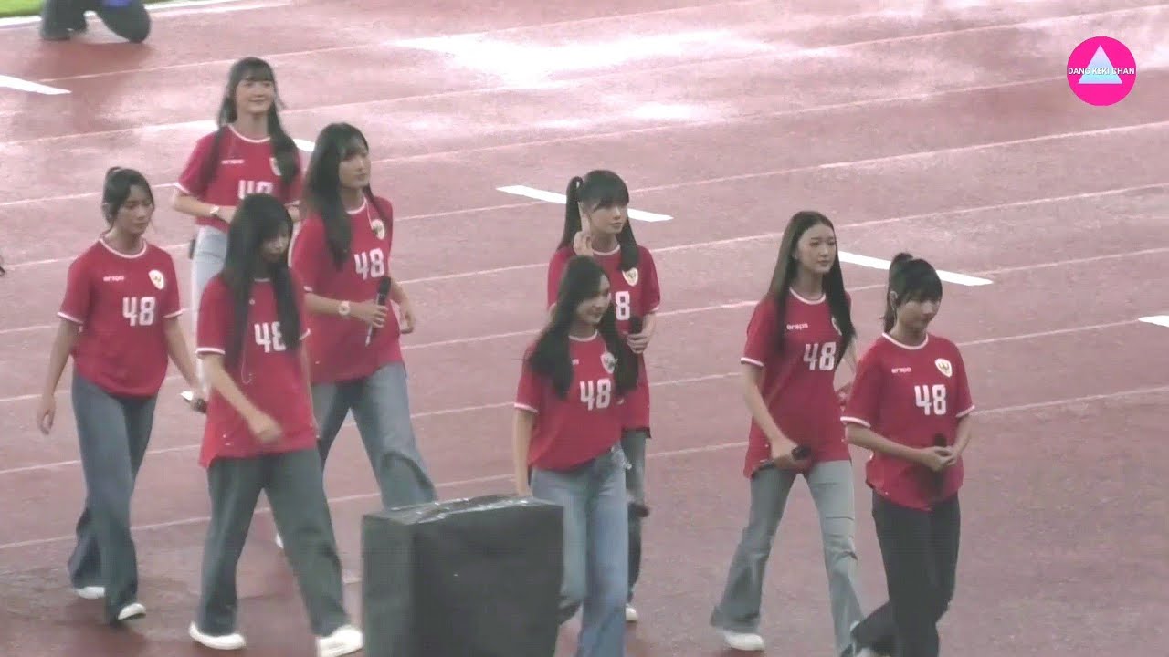 JKT48 - INDONESIA PUSAKA DAN SATU NUSA SATU BANGSA - LIVE AT STADION GBK 2024, AFTER IDN VS JPN