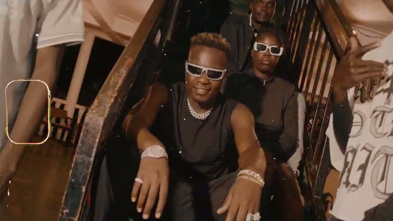 Competition by Lyon De-versatile and Poppin project 