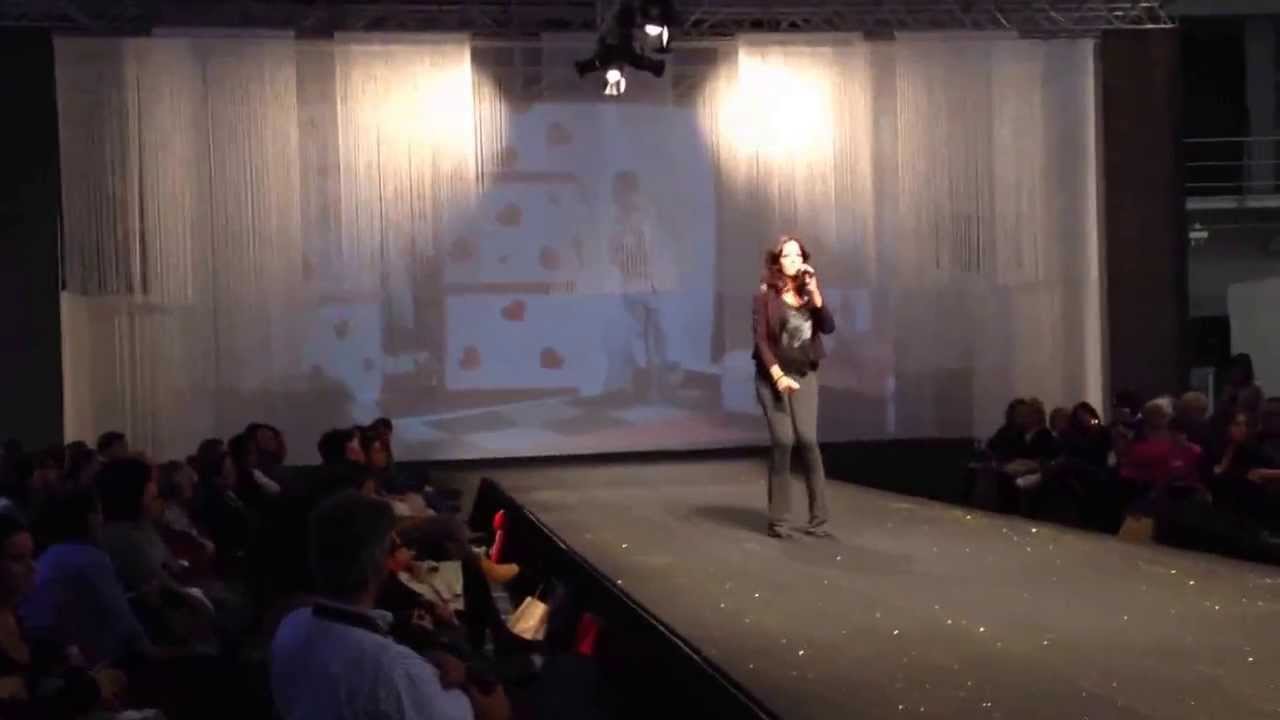 Adika Pongo - Diamonds (Ms. Francy solo performance@Promessi Sposi)