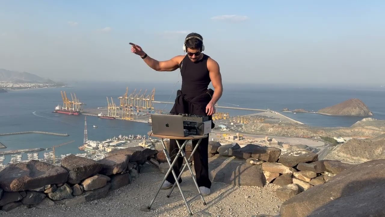DJ set on the Mountains with a Sea View | Groovy Tech House & House set