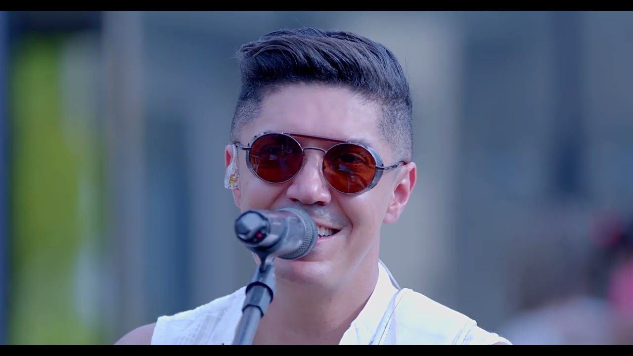 Fernando Tchesco canta Matogrosso & Mathias Gravado e Editado em 4K pela Produtora Pernas Video.