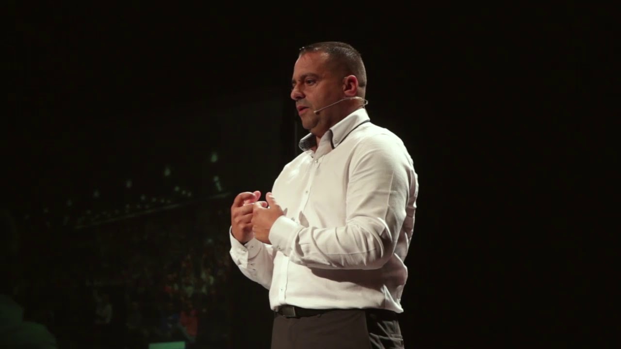 Unidad, la clave para el cambio | Antolín Goya | TEDxPlazaDeLaMercedWomen