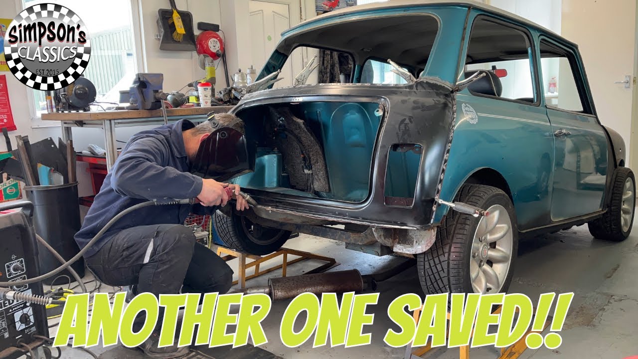 BACK PANEL & VALANCE - Classic Mini Cooper Sportspack Mpi