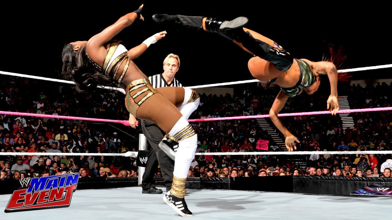 The Funkadactyls vs. Aksana & Alicia Fox: WWE Main Event, Oct. 23, 2013