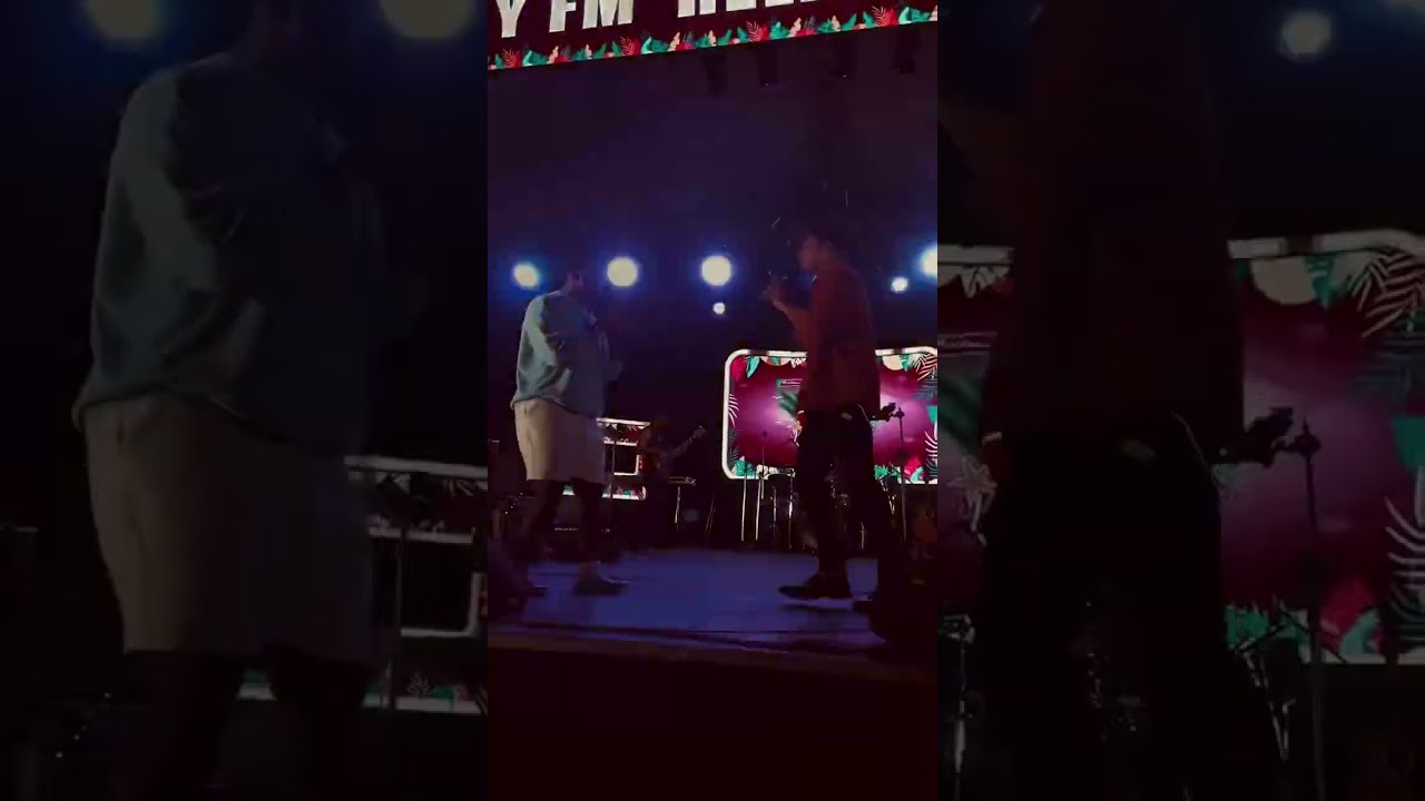 Last night &ldquo;Neerasa&rdquo; live at Yfm relax party panadura beach 🔥&hearts;️ HOT CHOCOLATE 🔥🍫&hearts;️