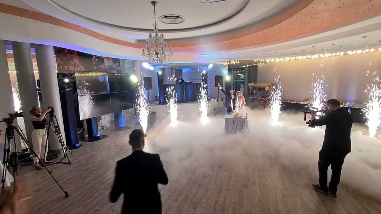 Tort weselny , 6szt ISKIER , ciężki dym. Sala Jan Sander