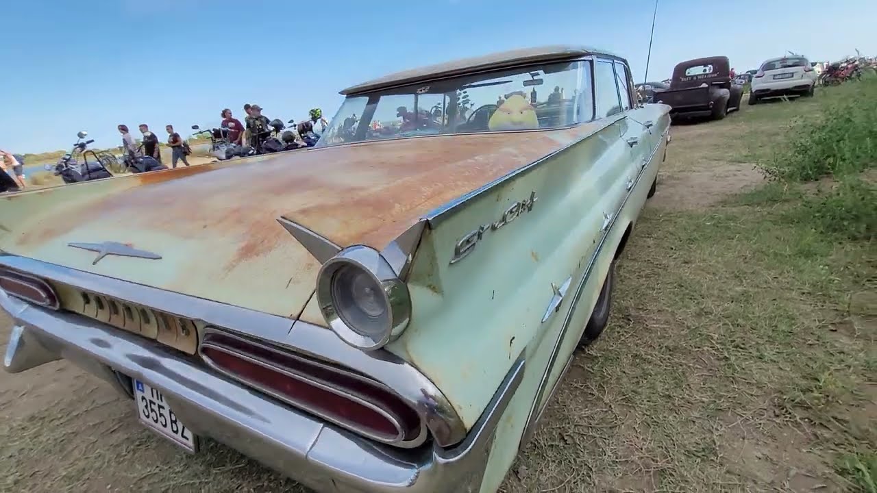 Fantastic Pontiac on Roll N Flat Beach Race 2022 Caorle Venice Italy