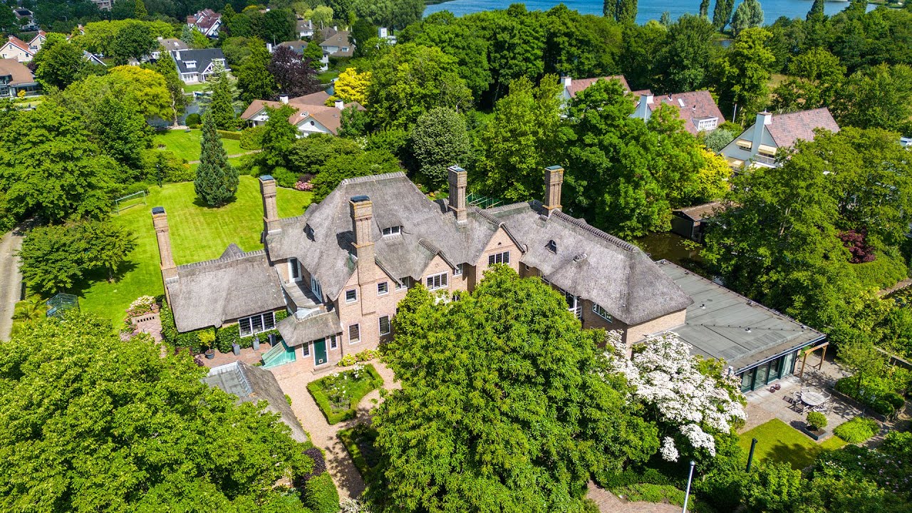 Oranje Nassaulaan 12, Warmond | R365 Christie's International Real Estate