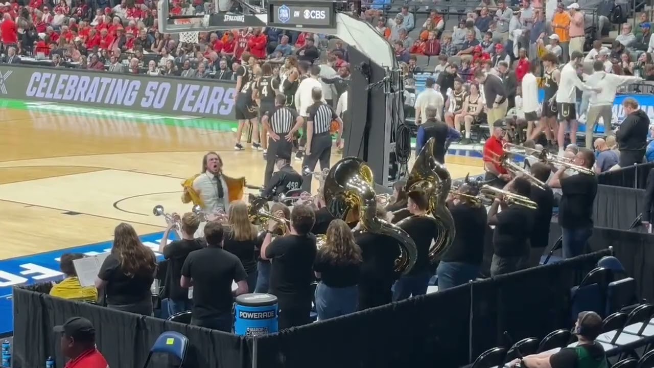 Northern Kentucky’s Band Director Was In Fact Lit During NCAA Tournament Game Against Houston