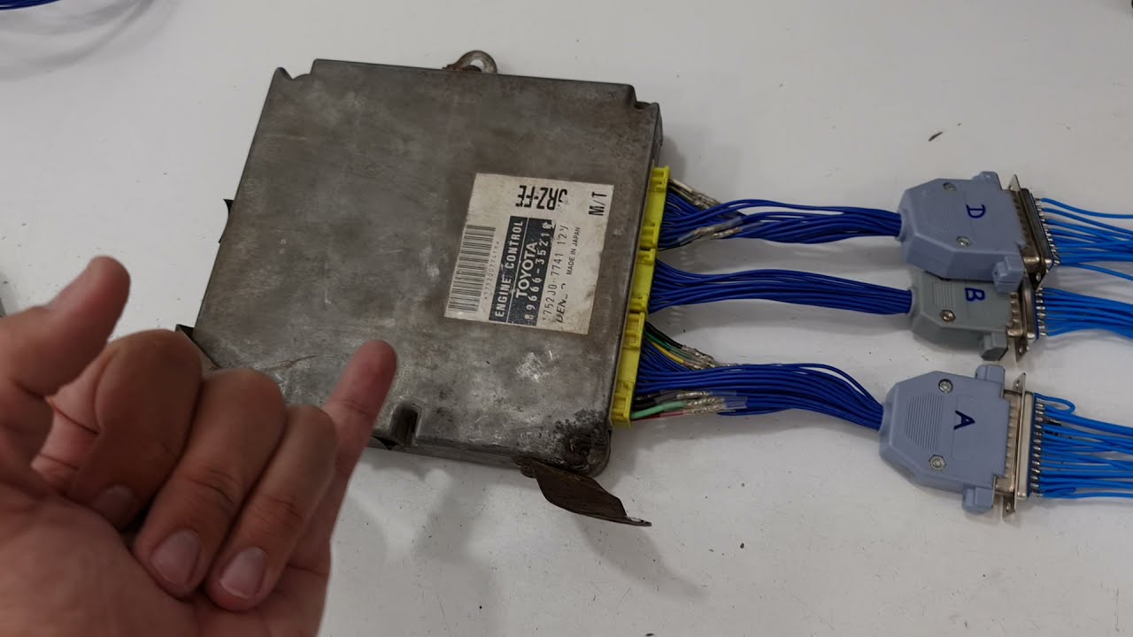 Testando Módulo Toyota Hilux 3RZ-FE 2.7 no Ultimate ECU Test 2.0