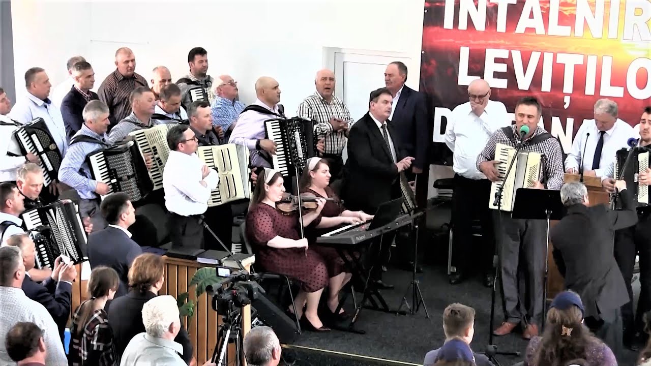 O oră de muzică cu LEVIȚI la Zădăreni-Arad