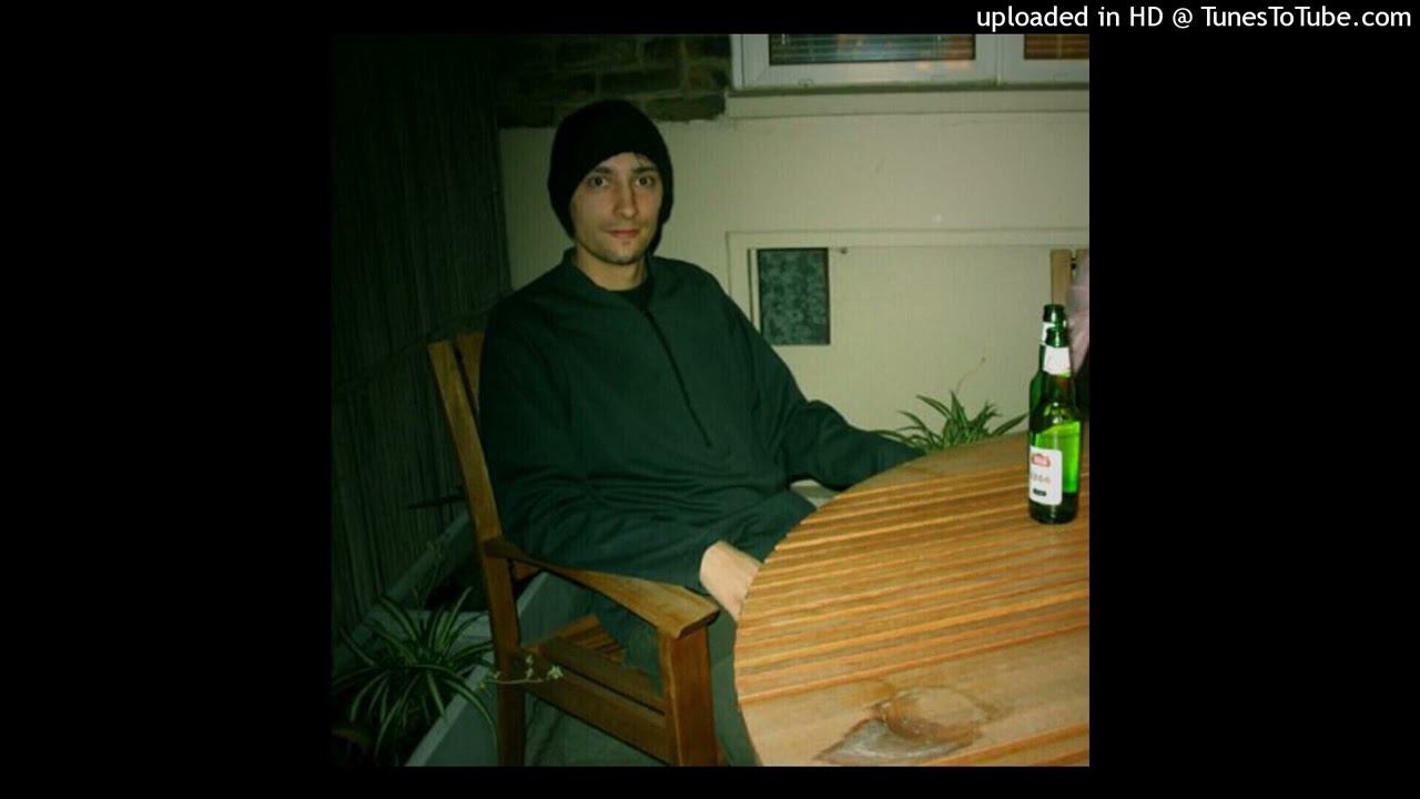 Burial, dBridge & Instra:mental - Untitled (From Kid Drama's CNVX Studio Mix 3) (No Radio Host)