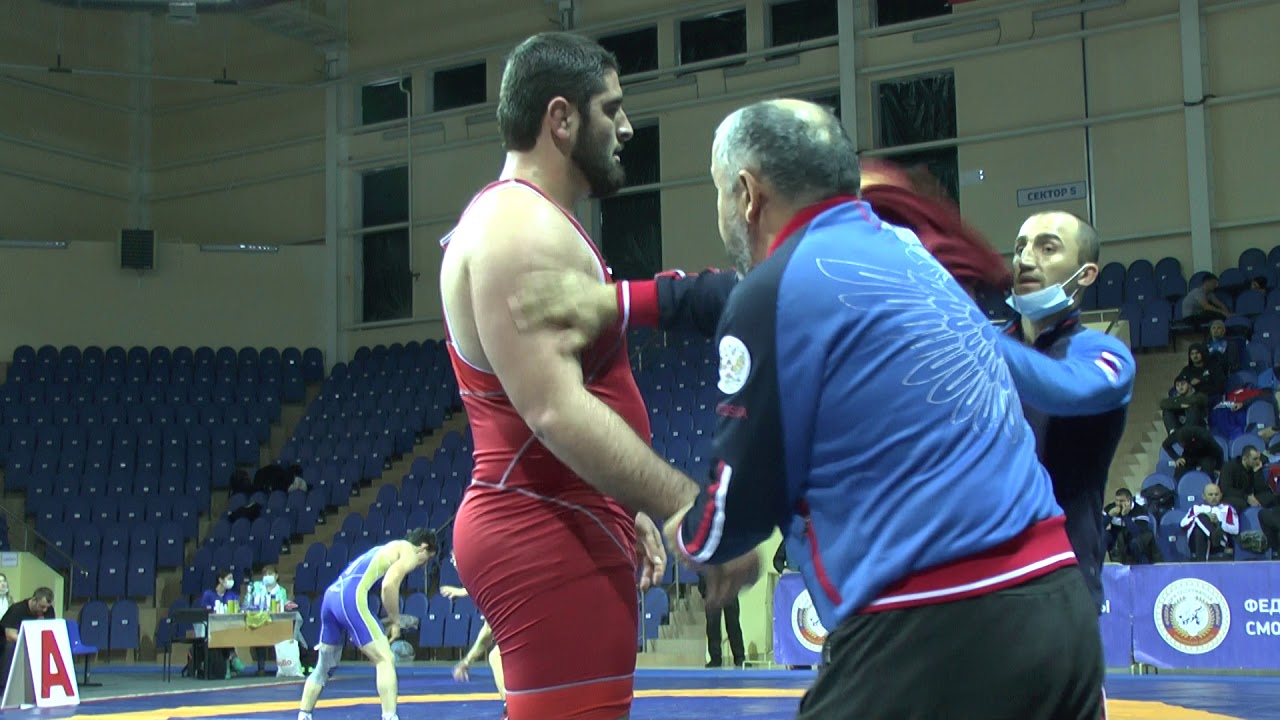 Нажмудинов Газимагомед (Дагестан) - Хабаров Никита (Саха-Якутия)