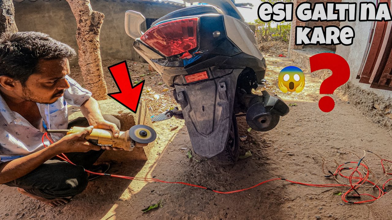 How to remove 🥵 the #hondagrazia  Back Mudguard 😱 | esi galti na kare ￼ @ak01vlogger ||