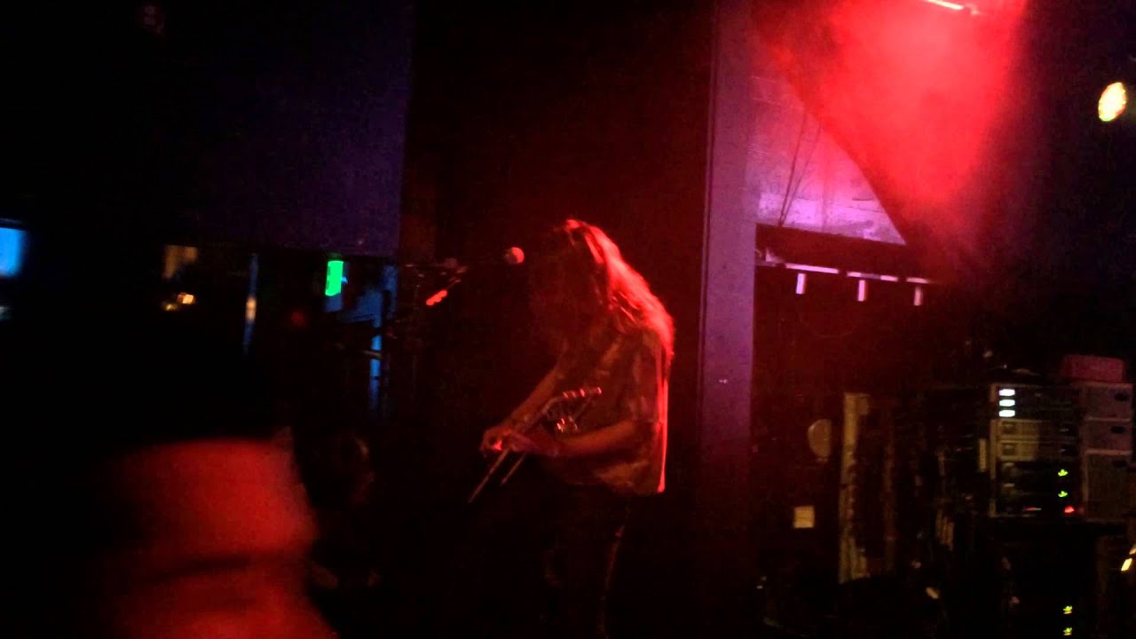 Dead Sara - Killing in the Name (Rage Against the Machine cover)